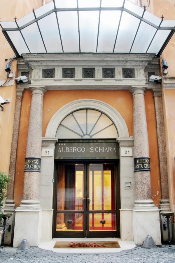 Hotel Albergo Santa Chiara image 2