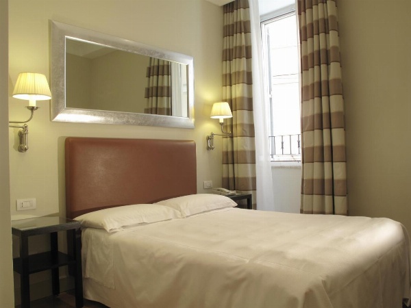 Hotel Albergo Santa Chiara image 7